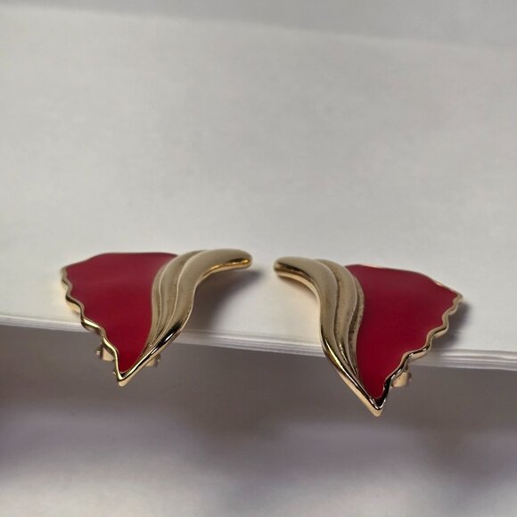 Vintage Trifari Earrings Clip On Red Gold Tone Wings 80s Glam Fashion Retro - Picture 4 of 13